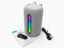 Мобильная Bluetooth колонка CELEBRAT SP-20 BT с подсветкой и TWS