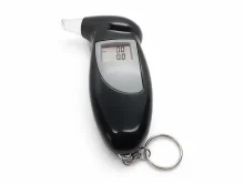 Цифровой алкотестер с мундштуками и LCD-дисплеем