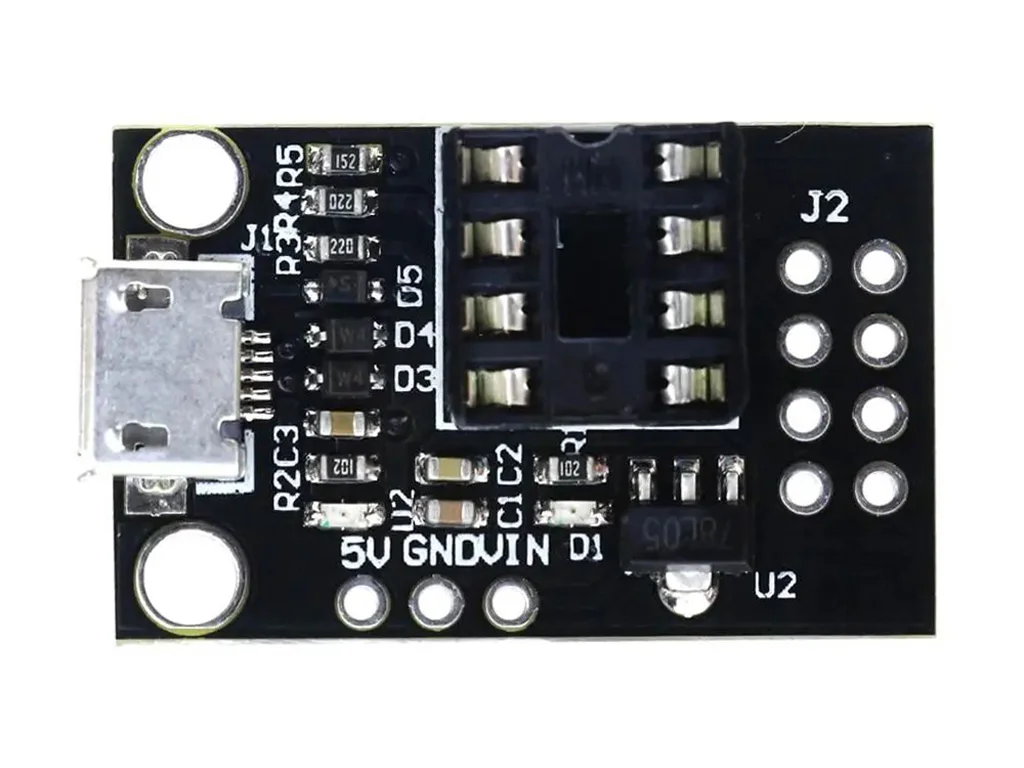 Відлагоджувальна плата для ATtiny13A, ATtiny25, ATtiny45, ATtiny85 microUSB